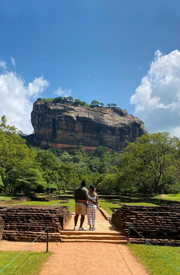 Sigiriya Danu Homestay Exterior foto